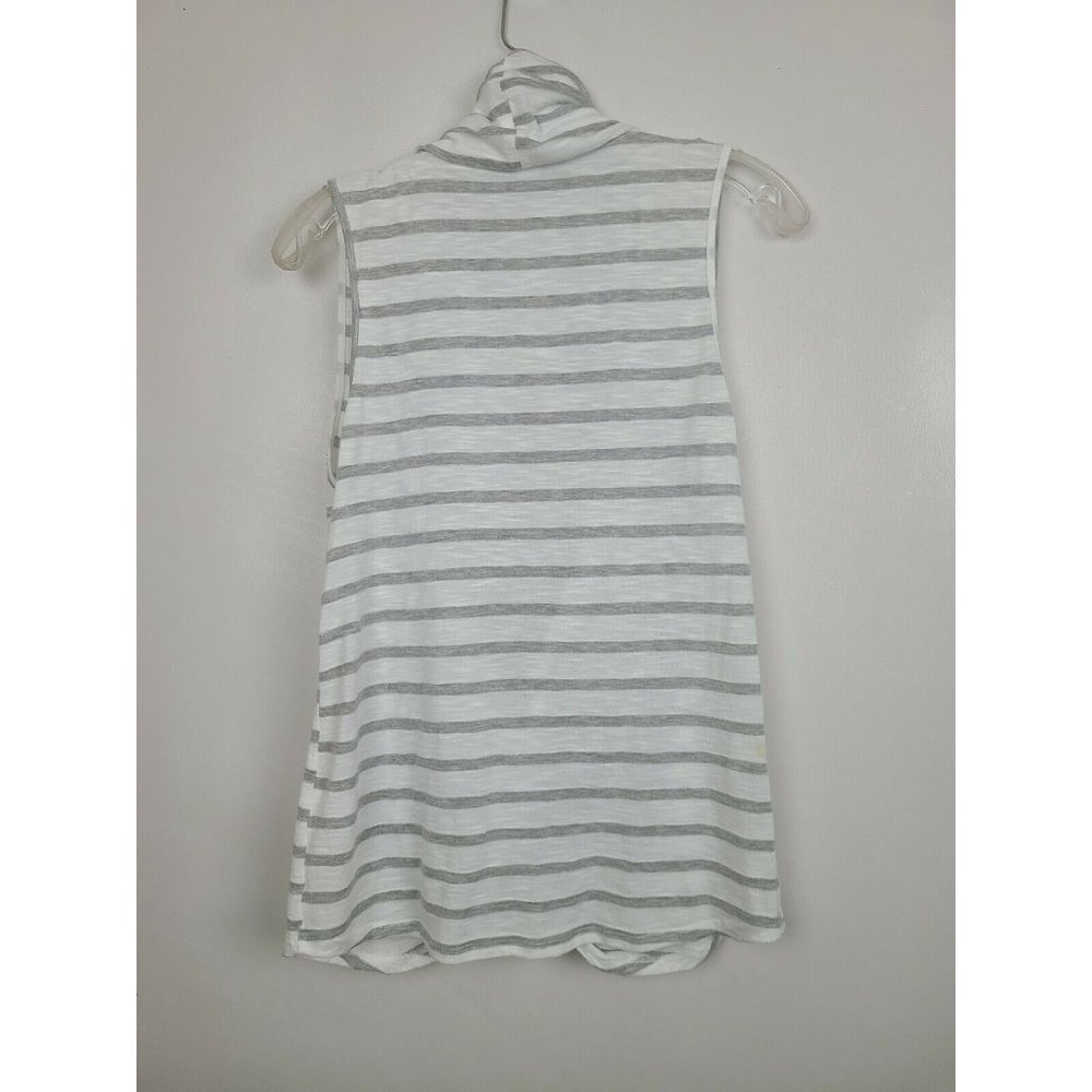 HYFVE Gray White Striped Drape Wrap Front Sleeveless Top Size Medium - Picture 4 of 8